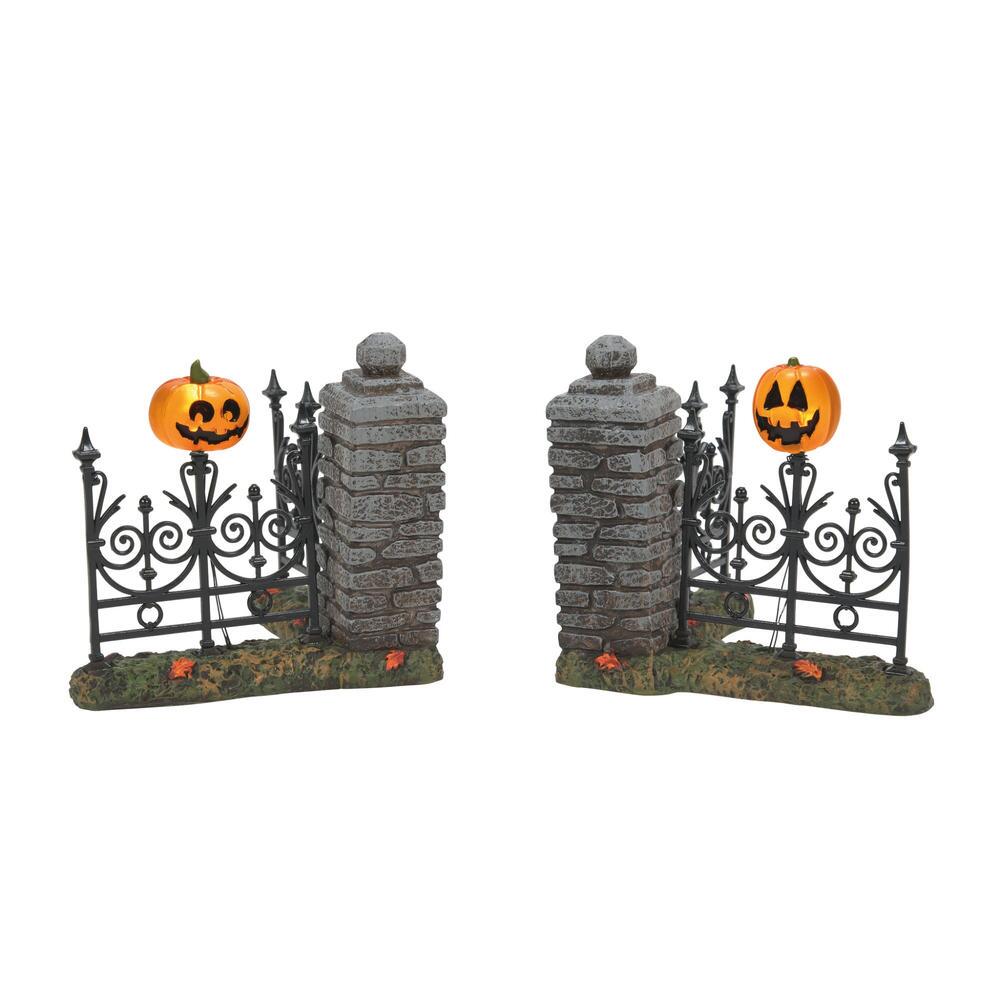 Jack-O-Lantern Lit Fence Corners